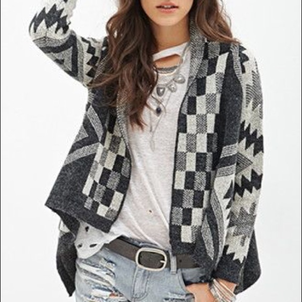 🎉HOST PICK🎉 Forever21 Southwestern Cardigan